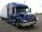2000 VOLVO TRACTOR