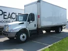 2001 IH straight truck DT466