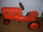 ALLIS CHALMERS PEDAL TRACTOR