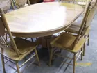 Beautiful Oak Table & 6 Chairs