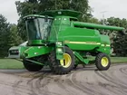 2000 John Deere 9650 Combine