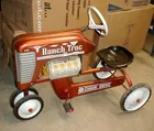 MOYER AUCTION & ESTATE CO. * AMF pedal tractor